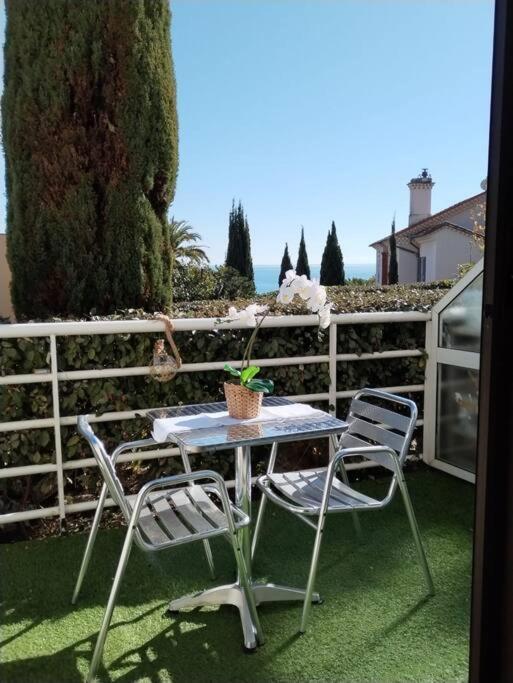 Residence De Luxe Sun Paradis, Studio Terrasse, Vue Mer Piscine Cannes Exterior photo